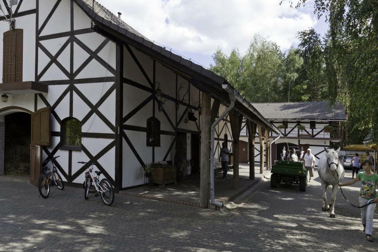 Park Lesny 'U Kaczyny' Rogow Exterior photo