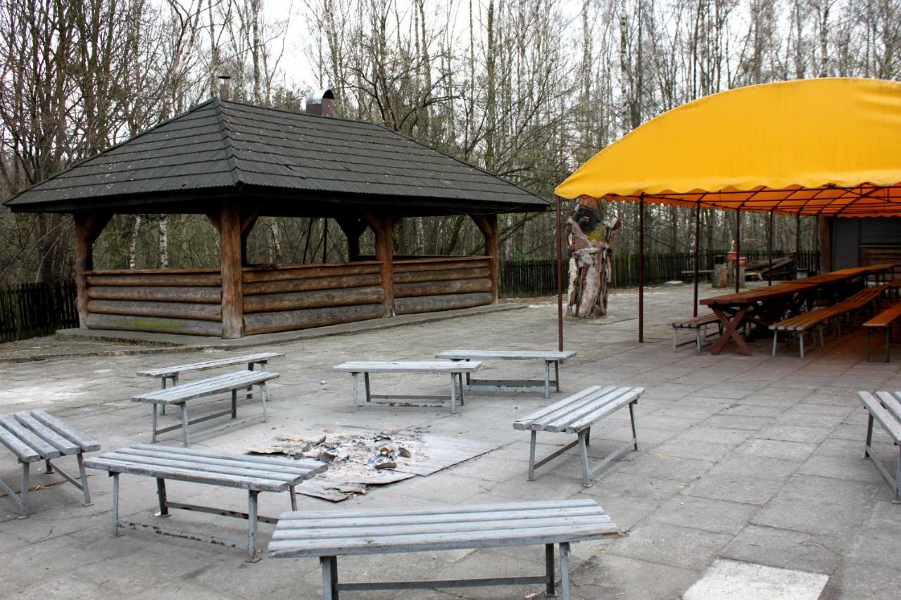 Park Lesny 'U Kaczyny' Rogow Exterior photo